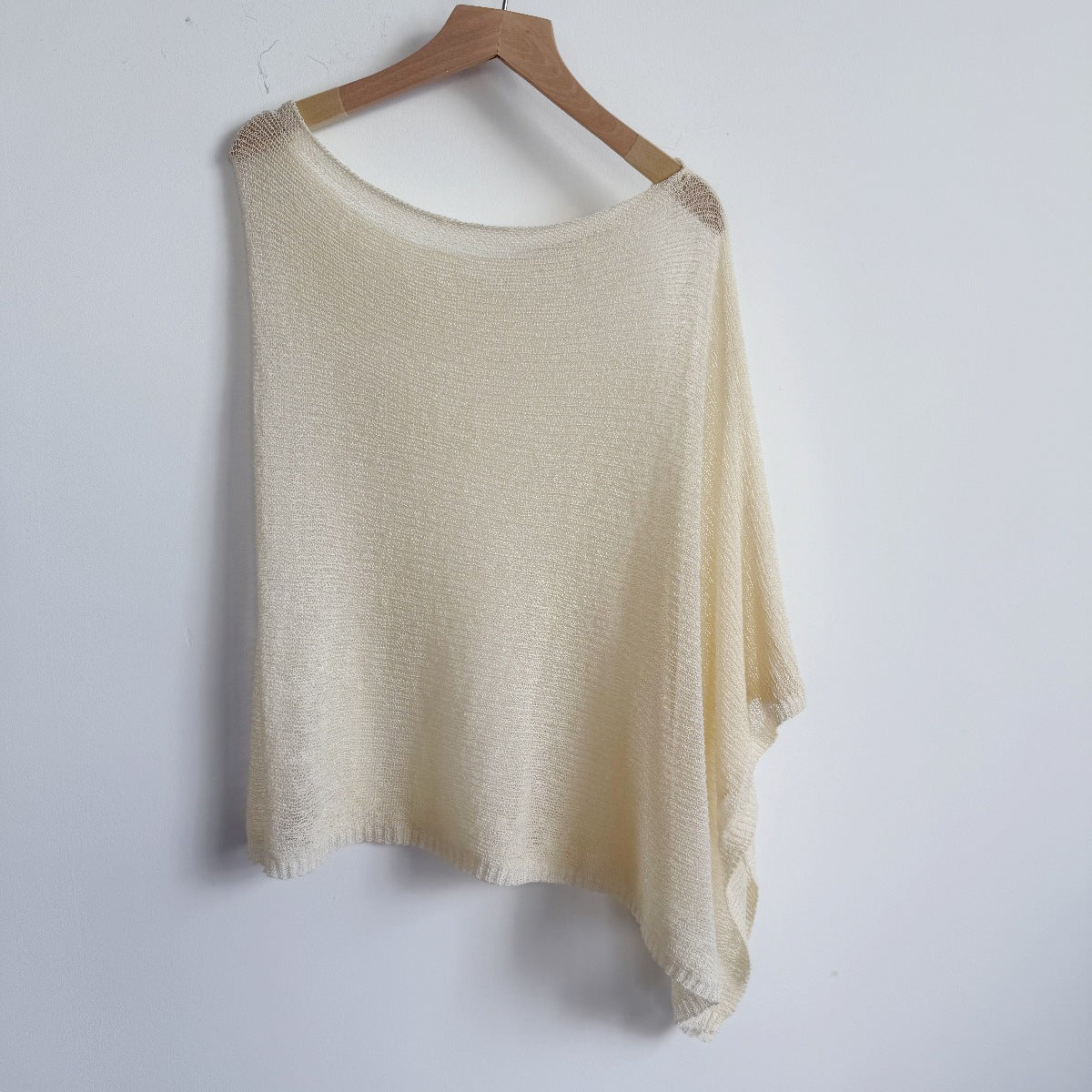 High Quality——Women’s Loose Knit Poncho – Lightweight Sun Protection Cover-Up