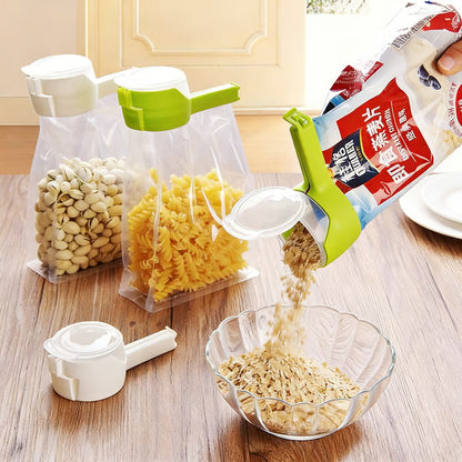 🔒Bag Clip with Pour Spout – Airtight Seal & Easy Pour, for Milk Powder, Drinks & Dry Goods