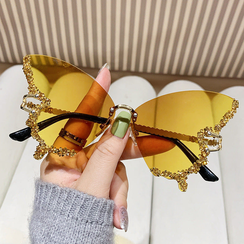Rhinestones Butterfly Wing Sunglasses With Packaging