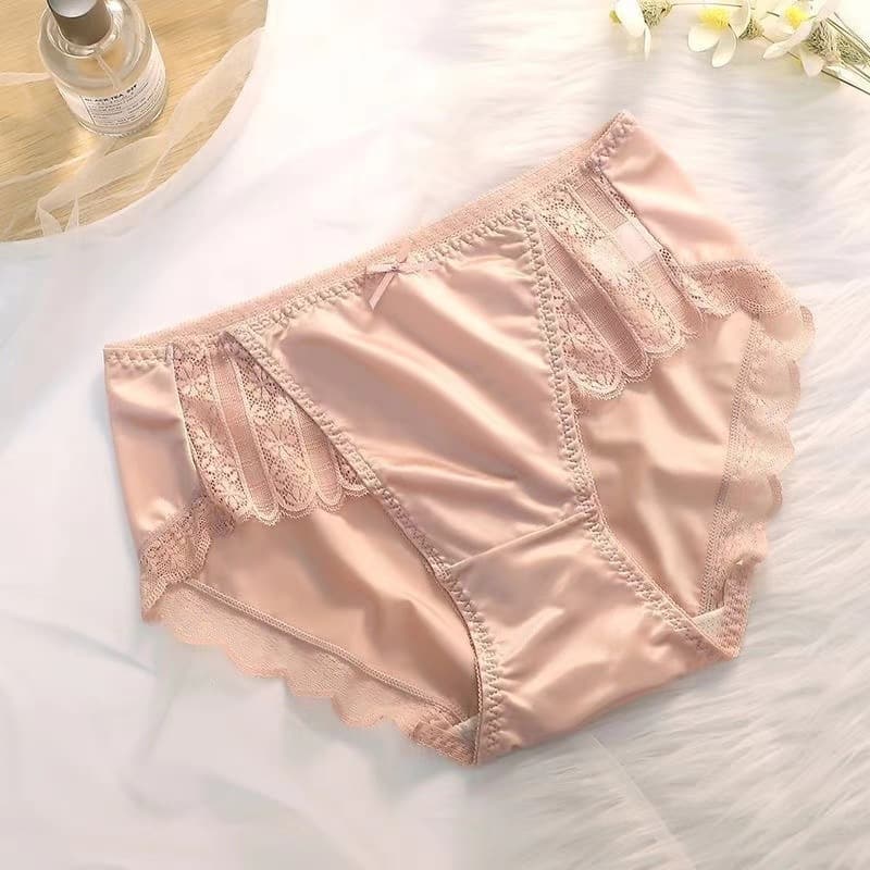 Women’s Ice Silk Seamless High Waist Lace Panties – Soft & Breathable