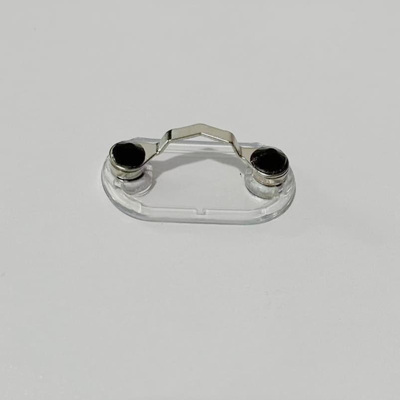 Mini Magnetic Glasses Clip｜Clip It On, Carry It Anywhere