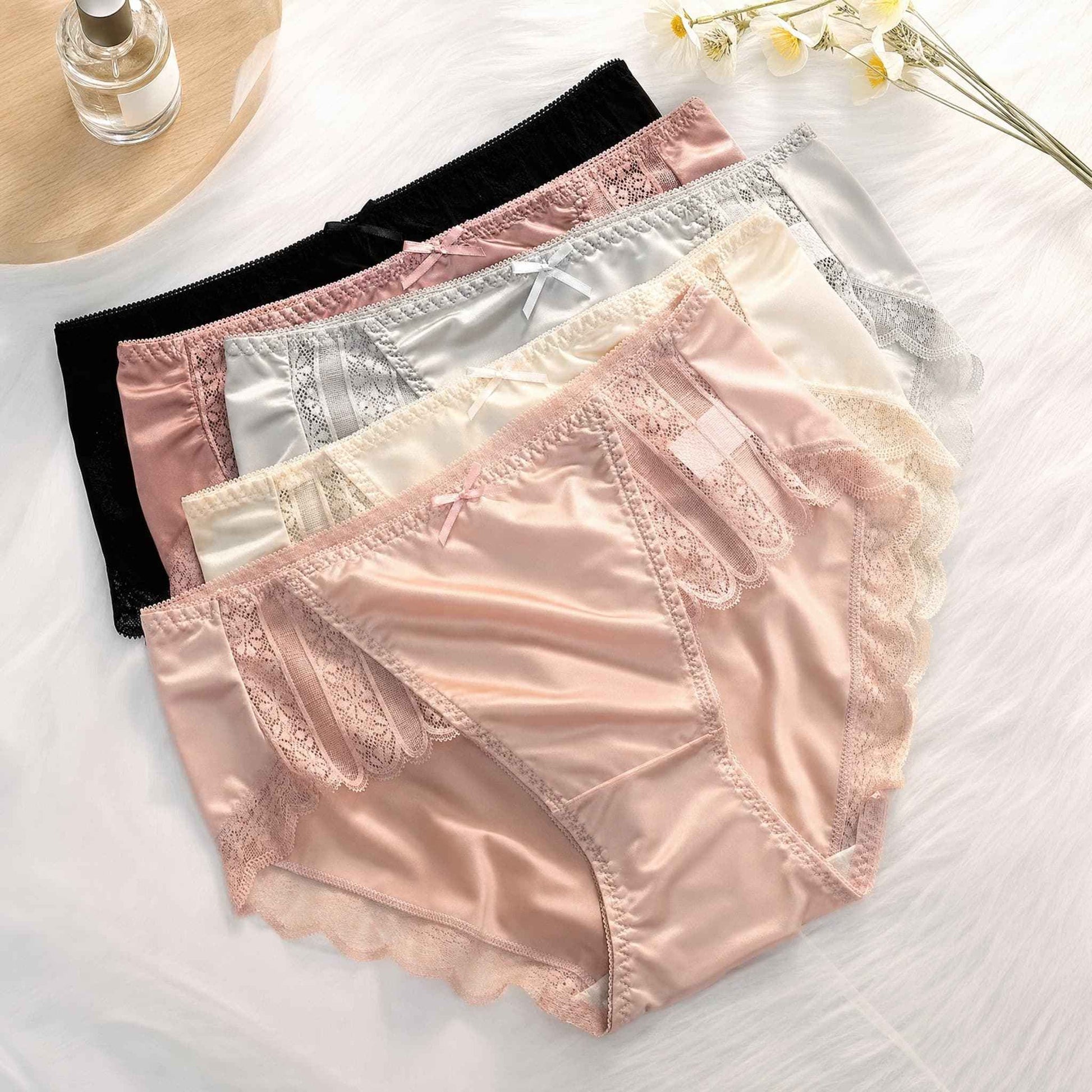 Women’s Ice Silk Seamless High Waist Lace Panties – Soft & Breathable