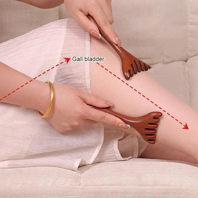 Meridian massage comb with six claws，sandalwood comb