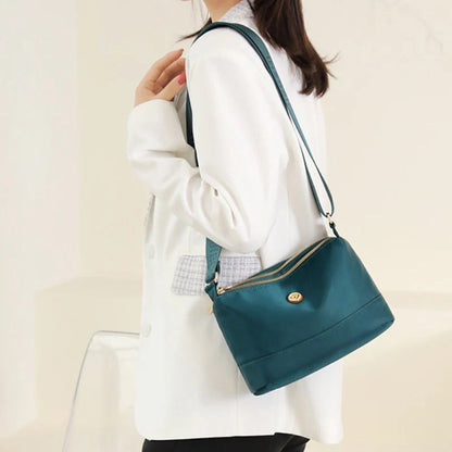 Minimalist nylon shoulder and crossbody bag with large capacity